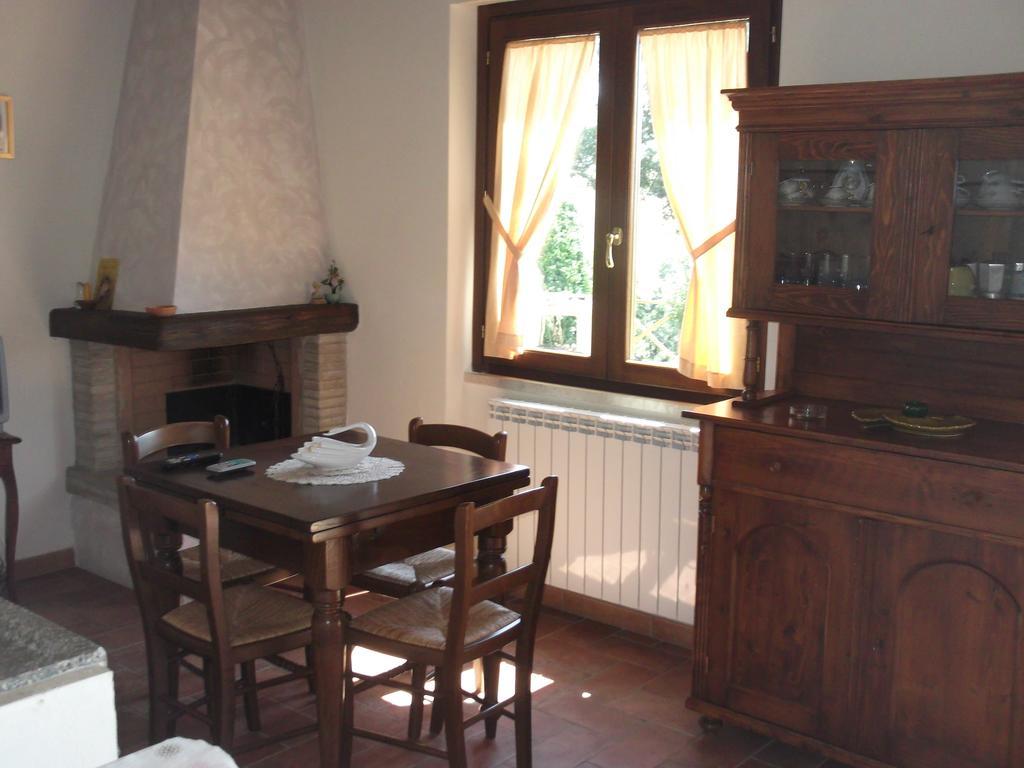 Il Laghetto Agriturismo Villa Manciano Bilik gambar
